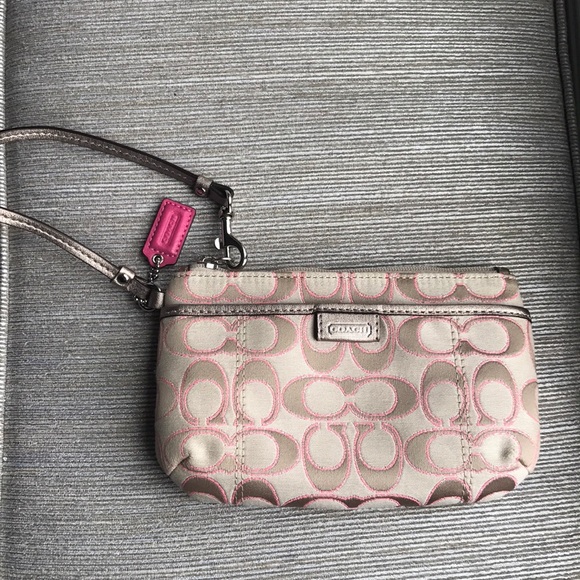 coach hand wrist purse